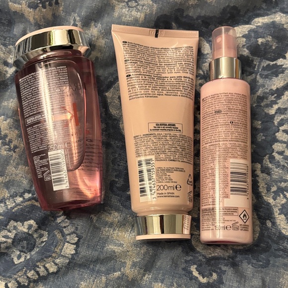 Kerastase Genesis Hair Care Set - Pink and Gold - Picture 2 of 5